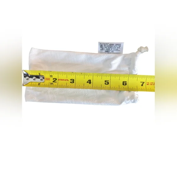 Oakley White Sunglasses Case And Protective Pouch - Picture 5 of 8